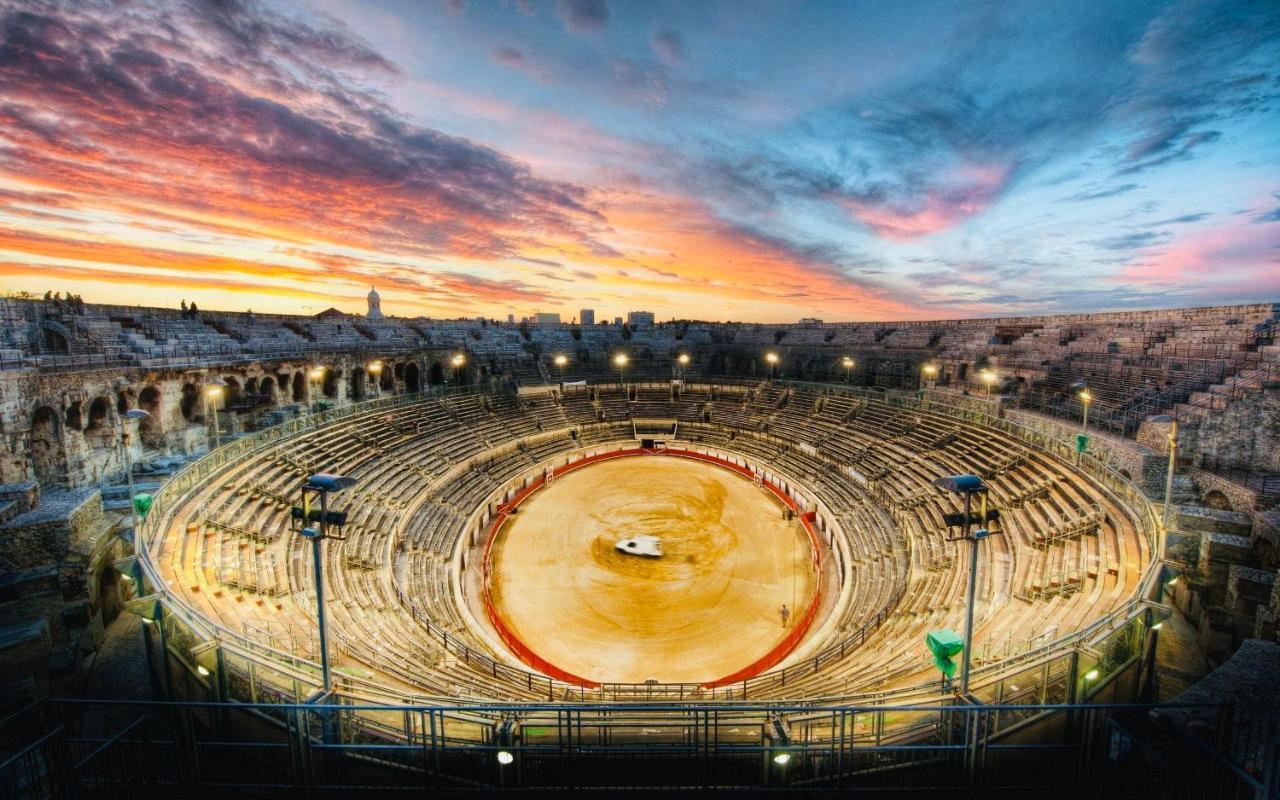 Hostel Flamingo Nimes Gare Centre Luaran gambar