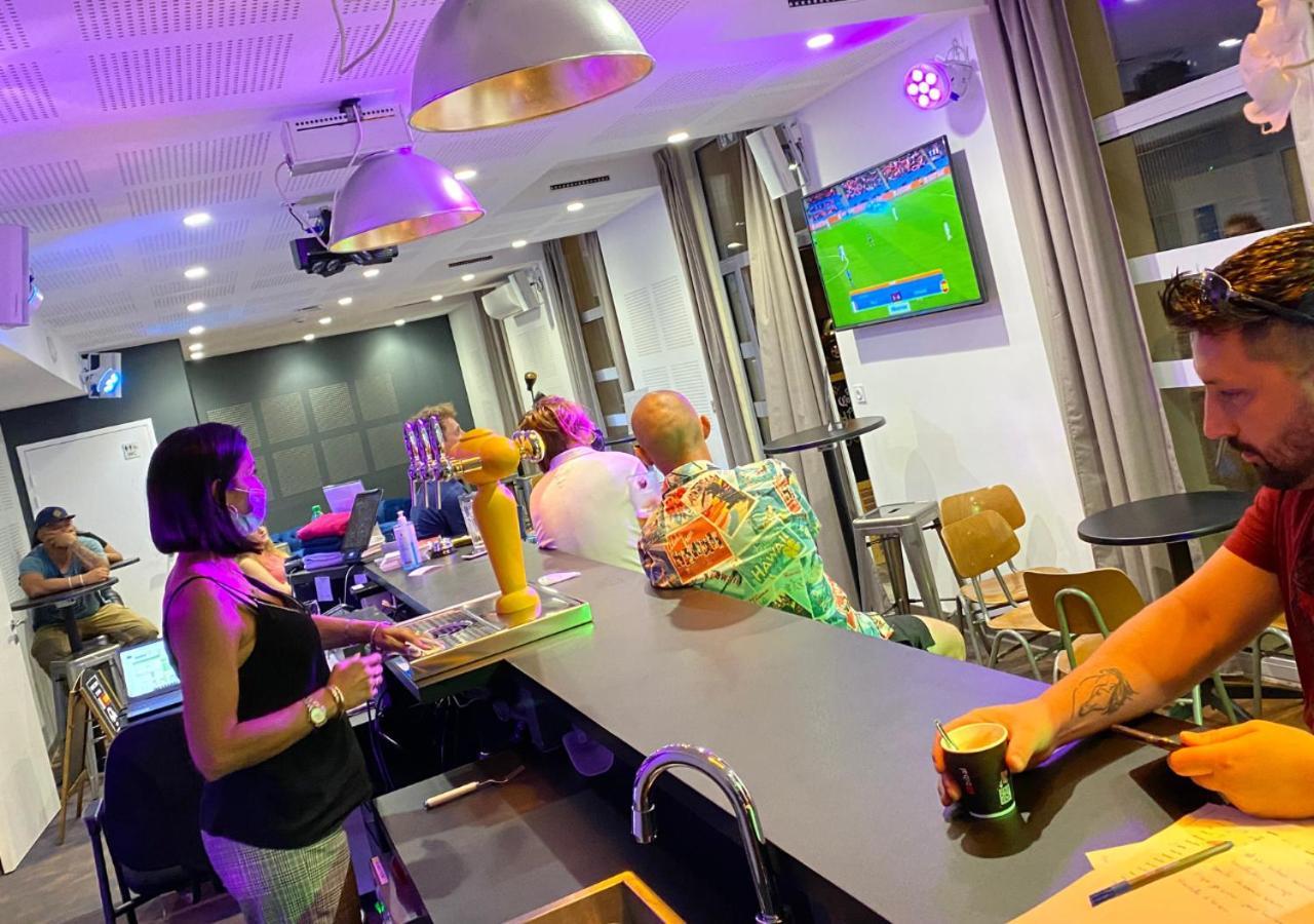 Hostel Flamingo Nimes Gare Centre Luaran gambar