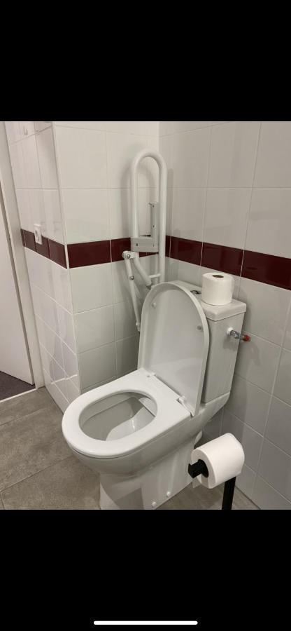 Hostel Flamingo Nimes Gare Centre Luaran gambar
